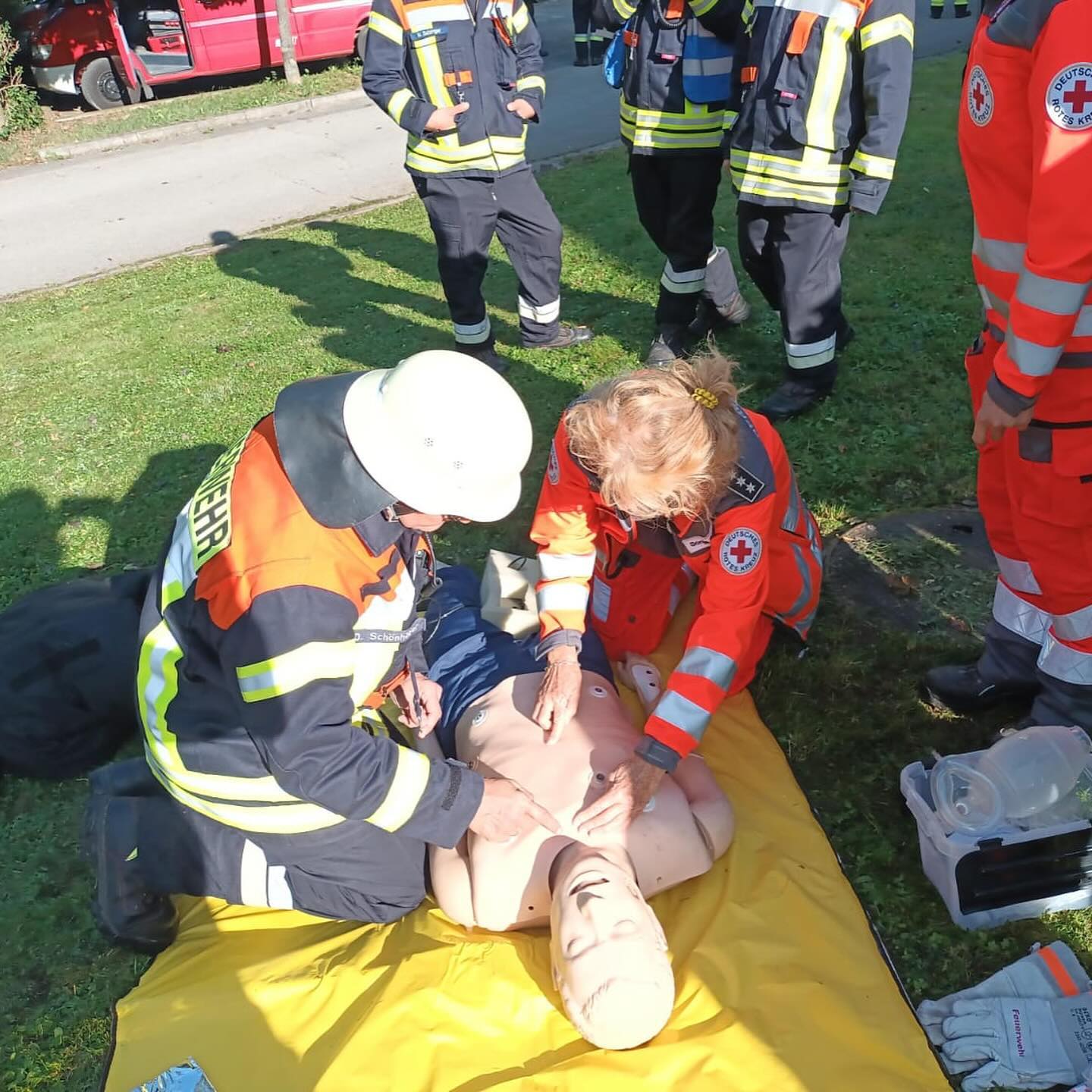 Von @roteskreuz_grosshabersdorf geteilte Instagram-Beiträge